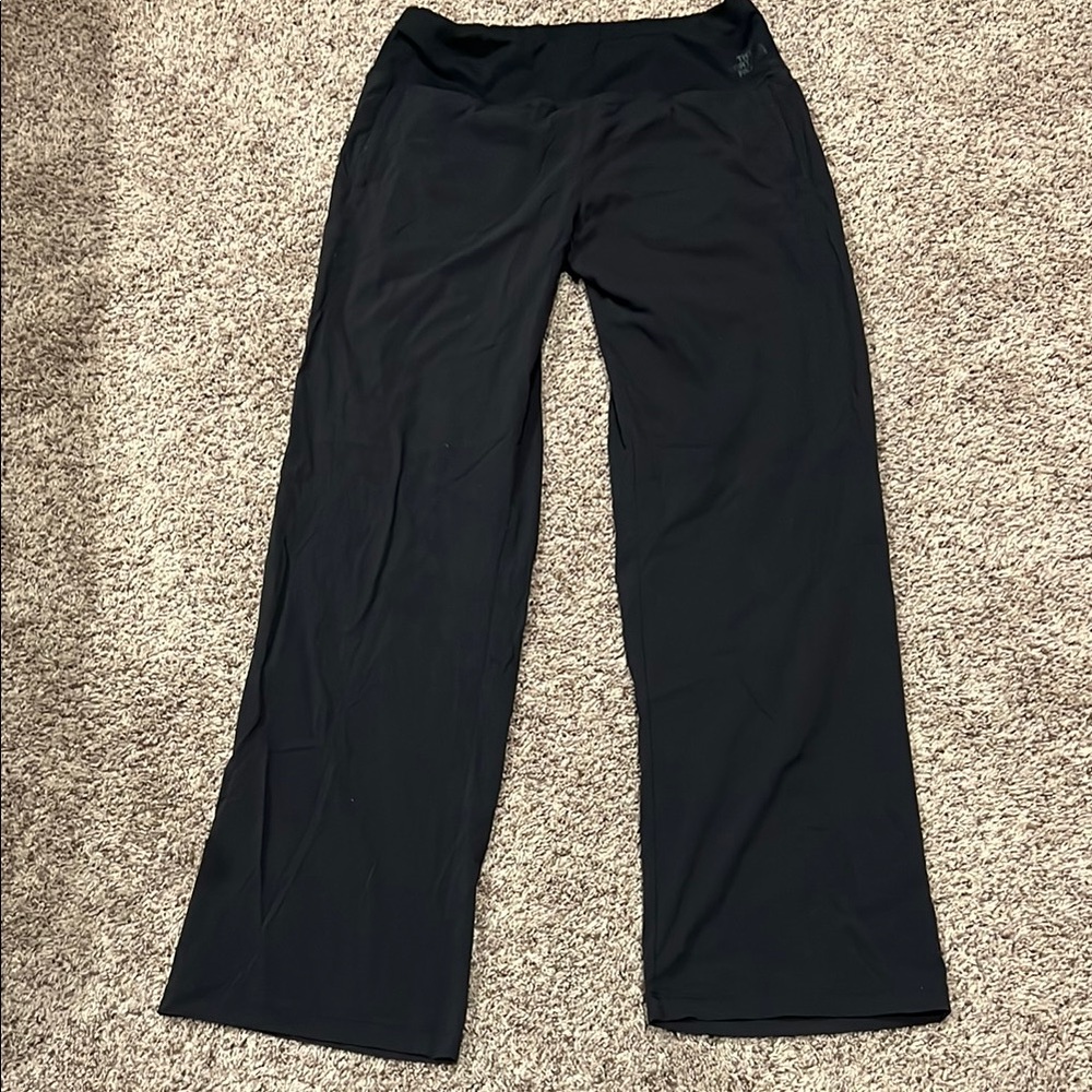 Black Northface pants